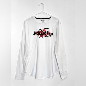 Hollister | Floral Graphic Long Sleeved | White T-shirt | Size XL